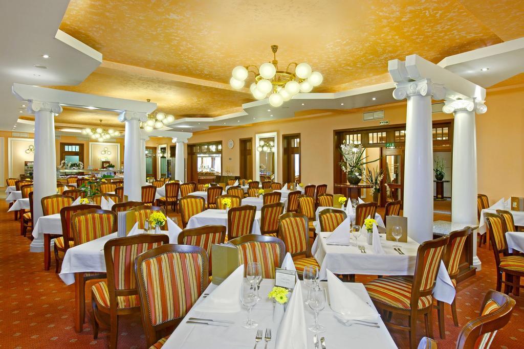 Ensana Centralni Lazne - Maria Spa Mariánské Lázně Exteriör bild