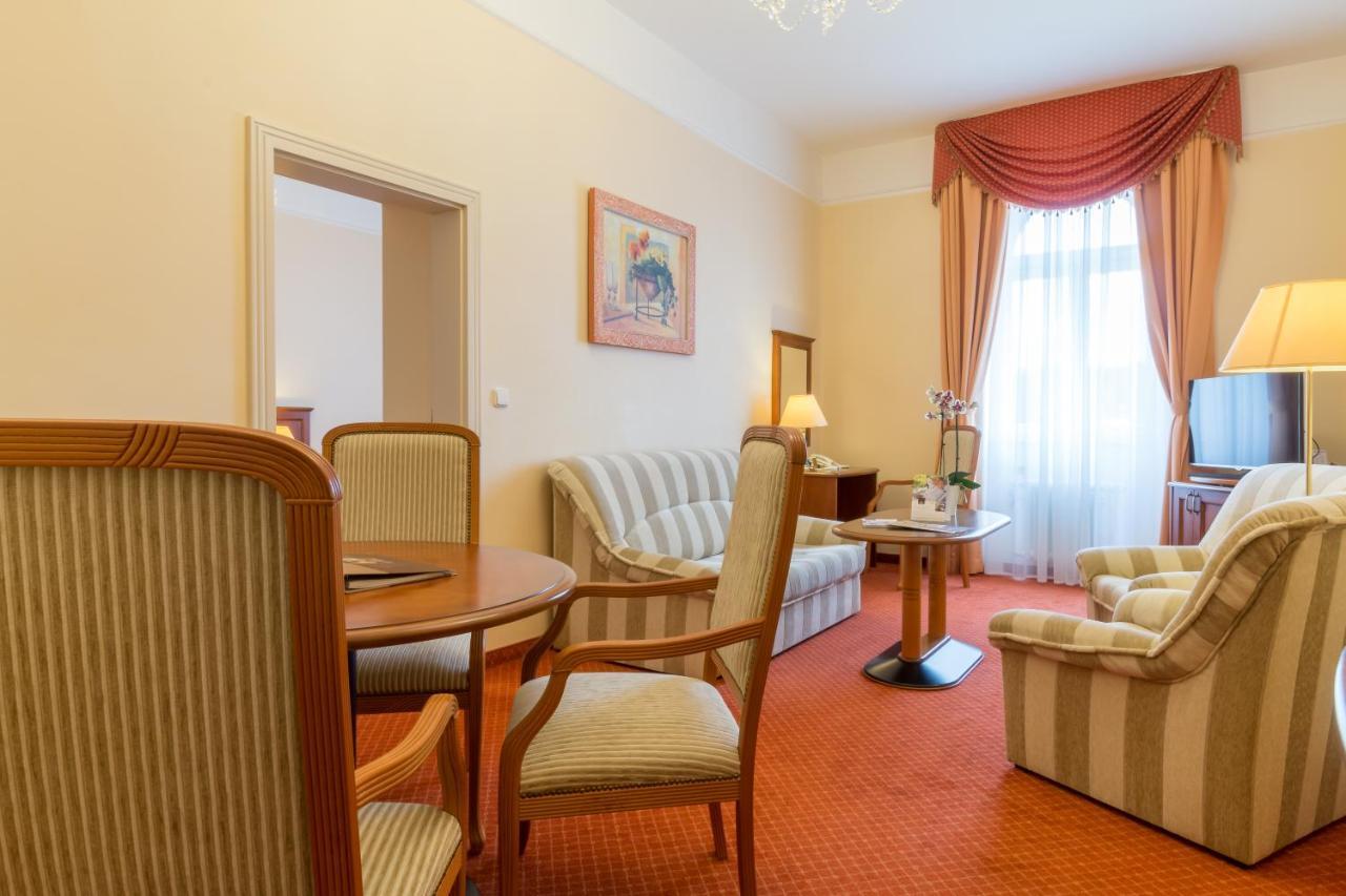 Ensana Centralni Lazne - Maria Spa Mariánské Lázně Exteriör bild