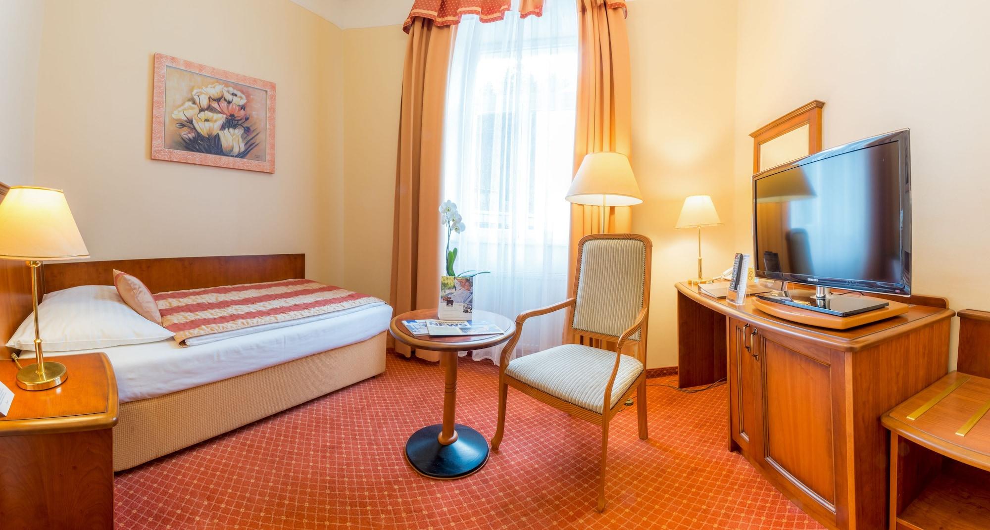Ensana Centralni Lazne - Maria Spa Mariánské Lázně Exteriör bild