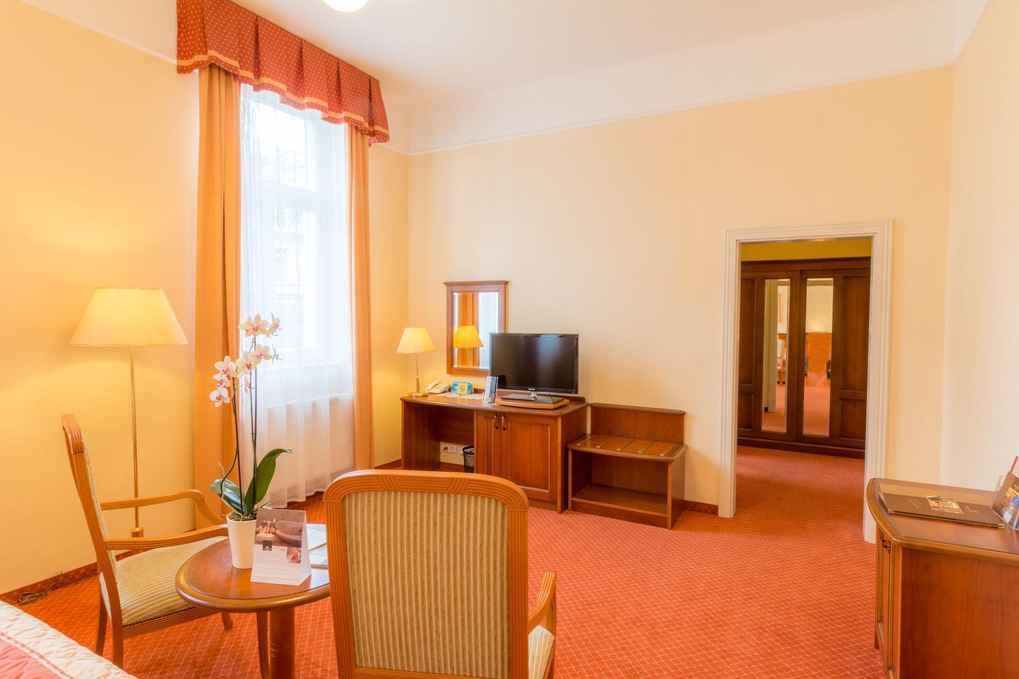Ensana Centralni Lazne - Maria Spa Mariánské Lázně Exteriör bild