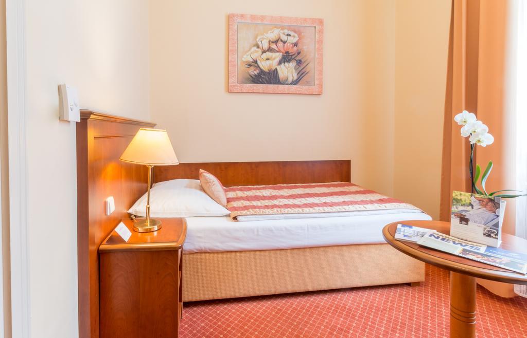 Ensana Centralni Lazne - Maria Spa Mariánské Lázně Exteriör bild